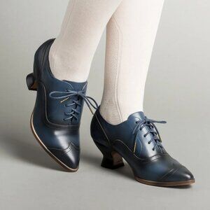NWOB American Duchess "Londoner" Edwardian Oxford